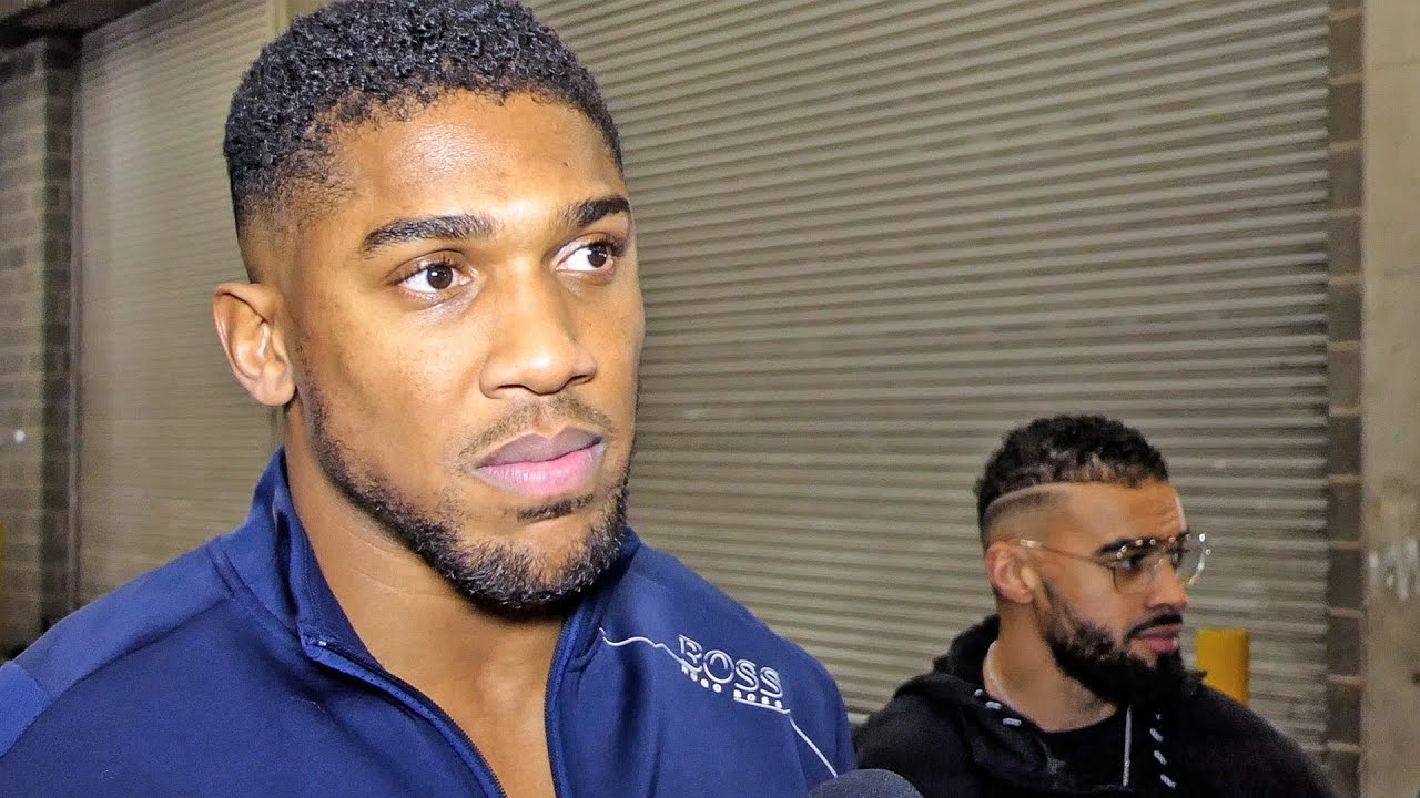 'BIG UP USYK, GOING THROUGH A LOT' - ANTHONY JOSHUA shows respect (w/ Chisora, Berto)