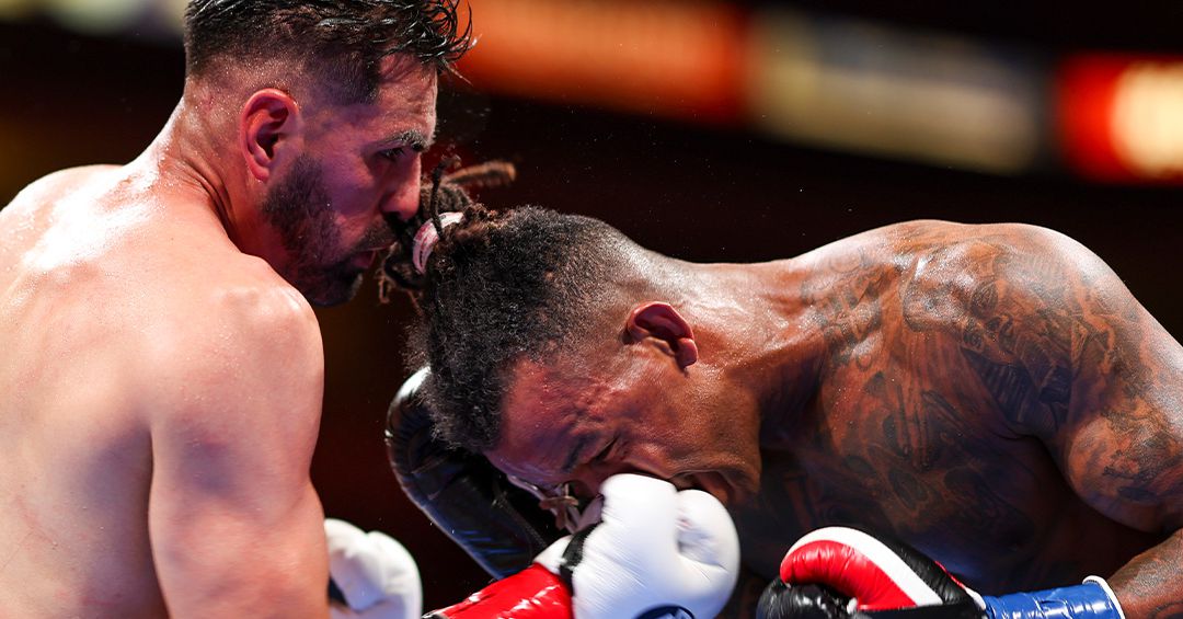 Jose Ramirez survived the scare and defeated Rances Barthelemy: highlights and results