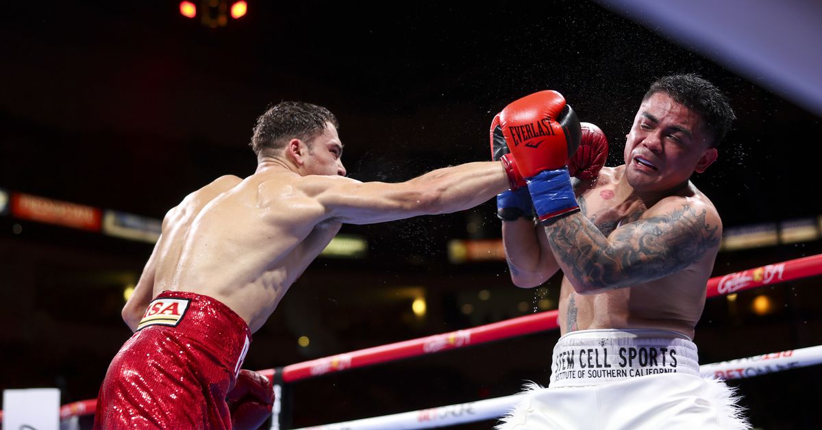 Joseph Diaz's reaction to his TKO loss to Oscar Duarte