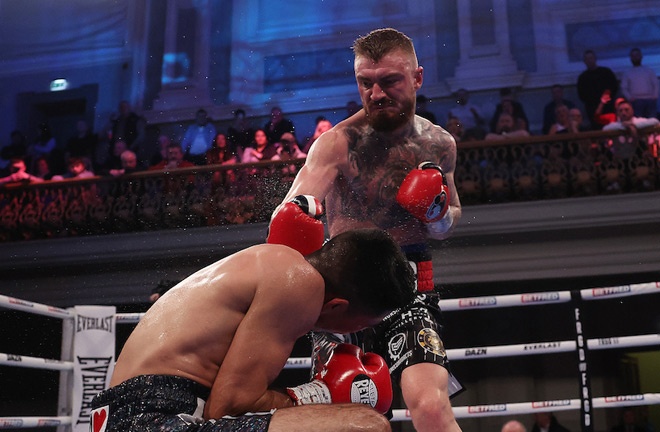 Crocker celebrates after beating Felix Photo Credit: Mark Robinson/Matchroom Boxing