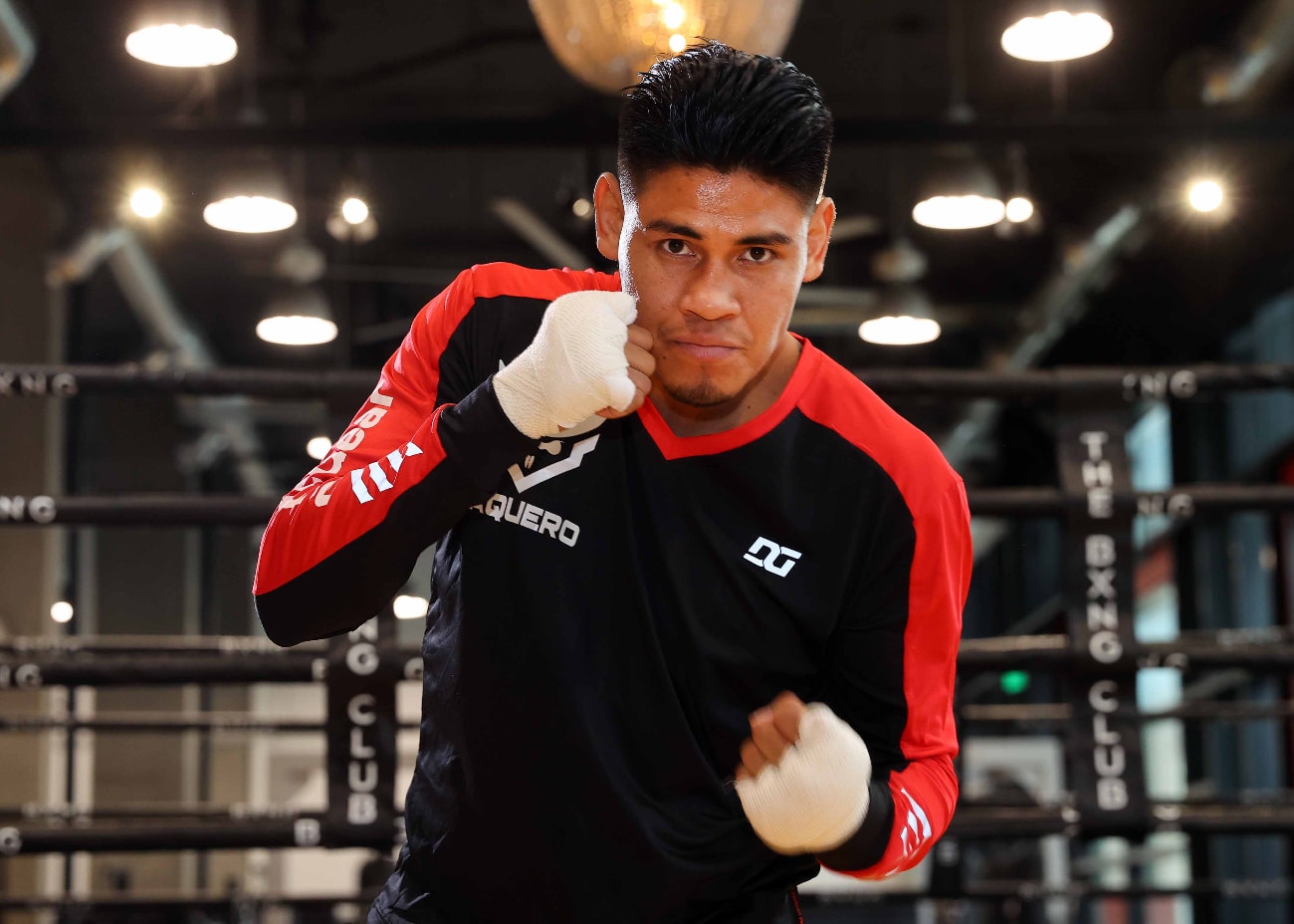 Image: Navarrete Seeks Fourth Title Against Berinchyk in Lightweight Fight on Saturday