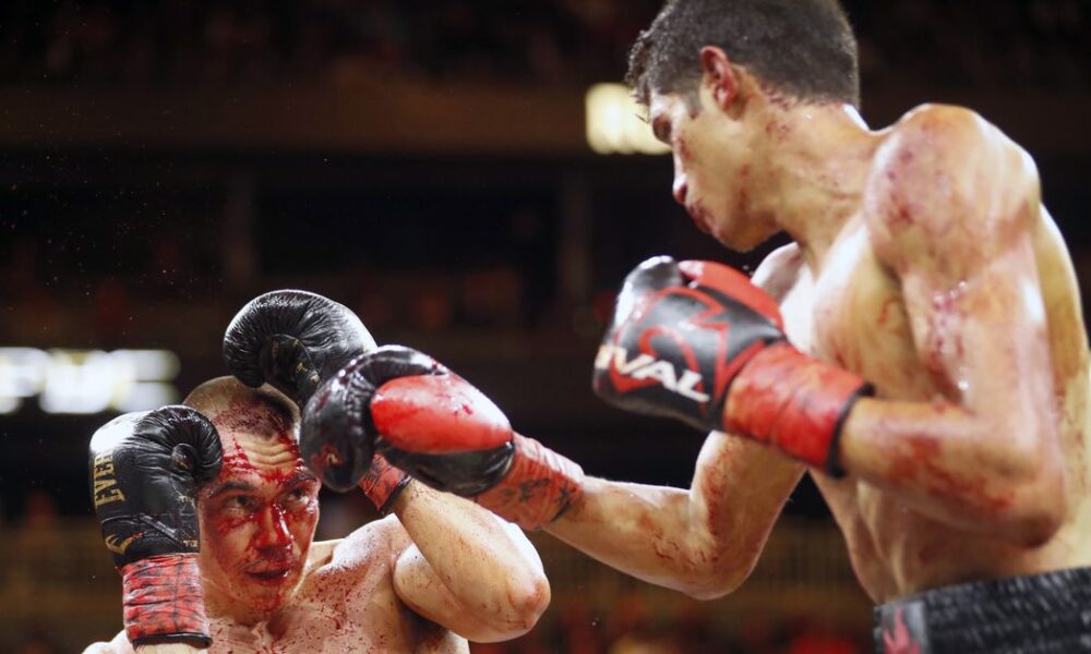 BLOOD BATH!  Sebastian Fundora irritates Tim Tszyu in strange circumstances