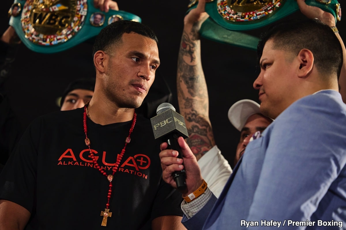 Image: Benavidez's Unimpressive Debut at 175 Raises Red Flags