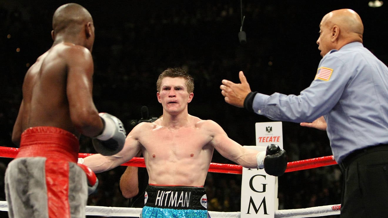 Floyd Mayweather vs Ricky Hatton