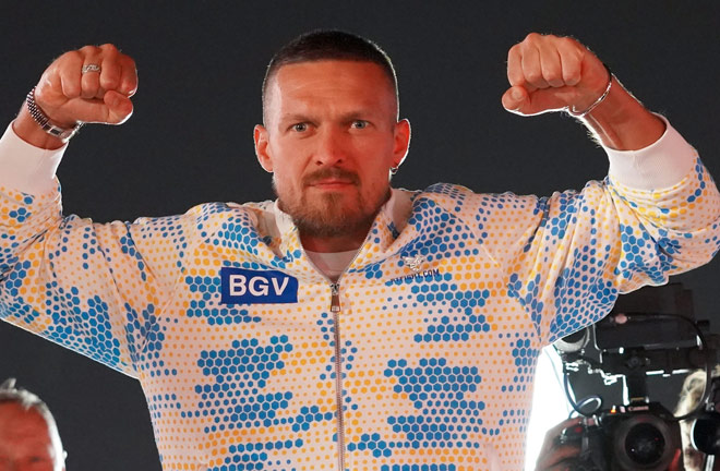 Fury and Usyk are due to fight again on December 21st (Photo Credit: Mikey Williams, Top Rank)