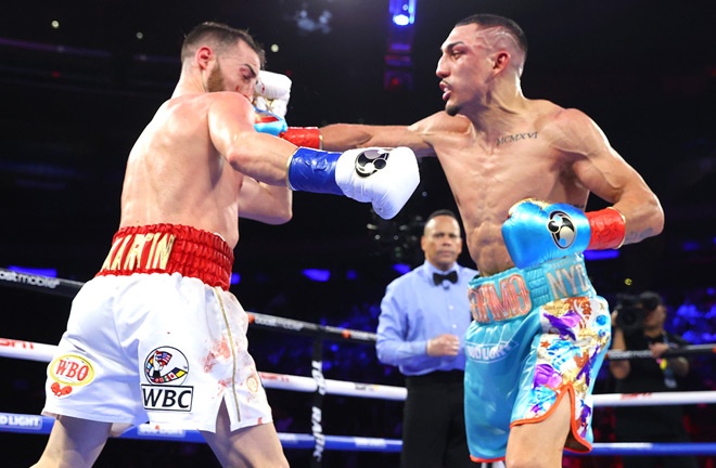 Martin dropped Lopez in the second round Photo Credit: Mikey Williams / Top Rank via Getty Images