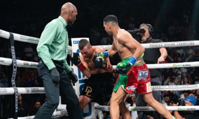 Benavidez had Lemieux down and out of the ropes in the second round Photo Credit: Esther Lin/SHOWTIME