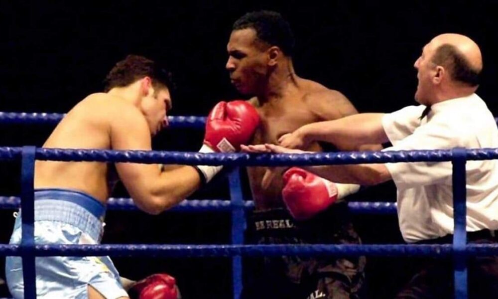 Mike Tyson vs Lou Savarese