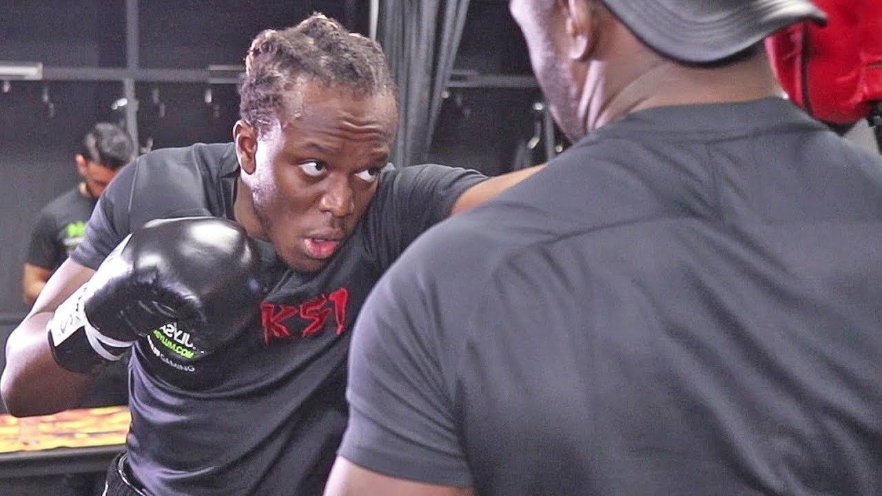 KSI - CRACKING THE PADS - In Locker Room with Trainers | vs. Logan Paul 2