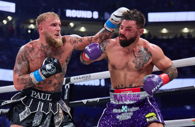 Jake Paul halted Mike Perry in the sixth round of their cruiserweight contest in Tampa Photo Credit: Esther Lin, MVP Promotions