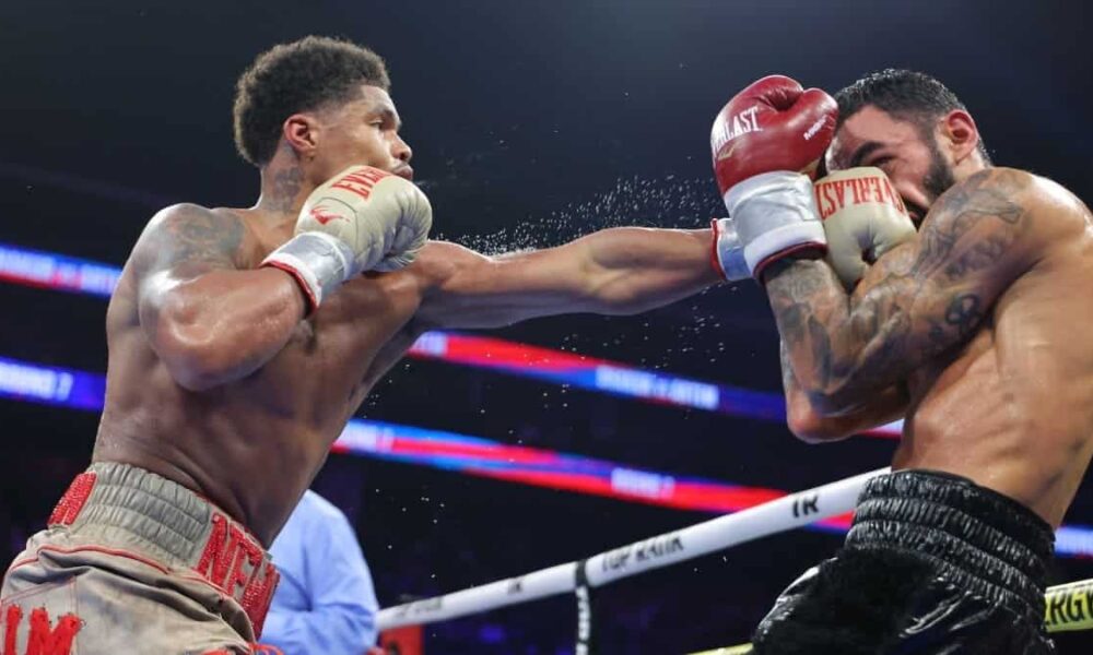 Shakur Stevenson beats Artem