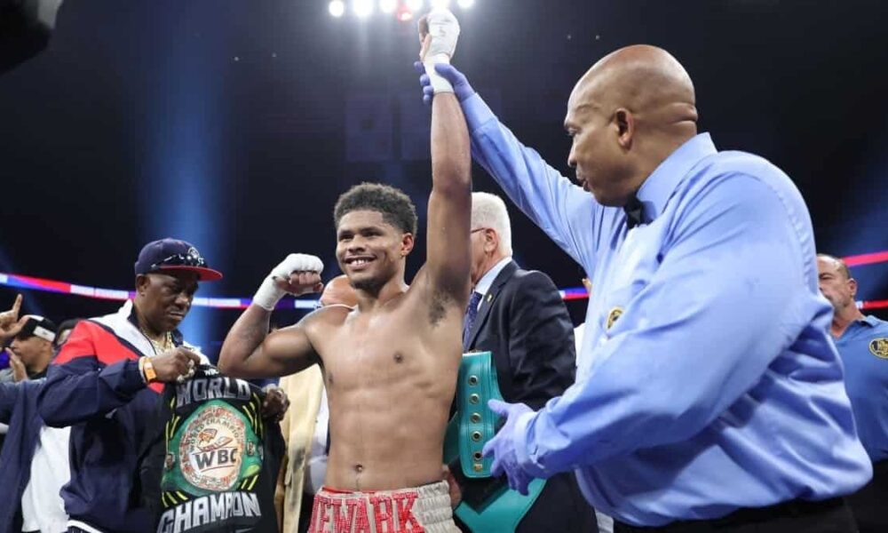 Shakur Stevenson beats Cabrera