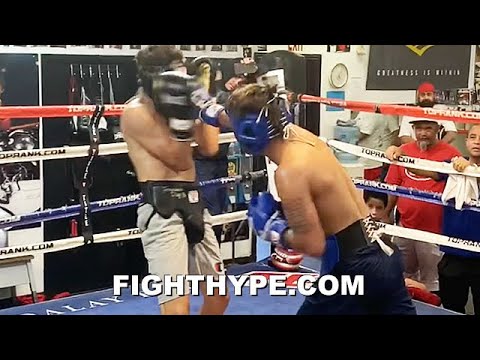 "FEROZ" SPARRING - AMADO VARGAS BUSTS UP SPARRING PARTNER TO DELIGHT OF DAD FERNANDO VARGAS