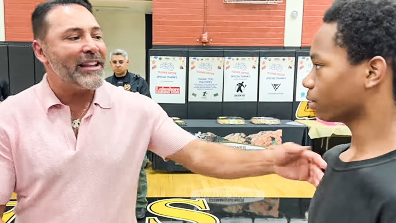 Oscar De La Hoya MAKES DAY of Young Boxer with LEGENDARY ADVICE on what it takes to BECOME CHAMPION