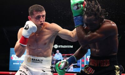 Crawford narrowly pipped Madrimov (Photo Credit: Mark Robinson Matchroom Boxing)