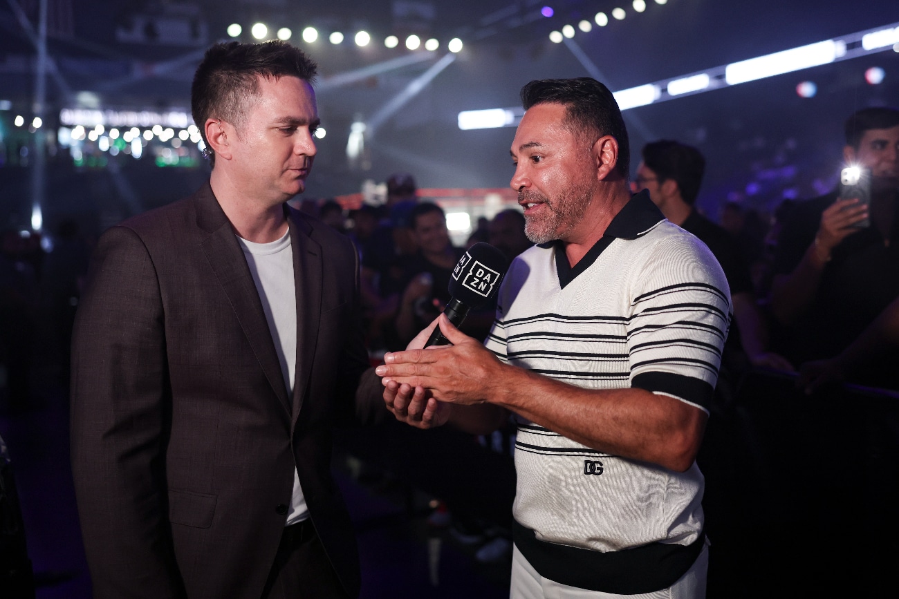 Image: De La Hoya Slams Canelo vs. Berlanga: "Robbery at This Point"