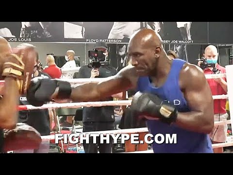 EVANDER HOLYFIELD BLASTS MITTS WITH KO POWER FOR BELFORT; STILL GOT IT AT AGE 58 TRAINING FOR CLASH