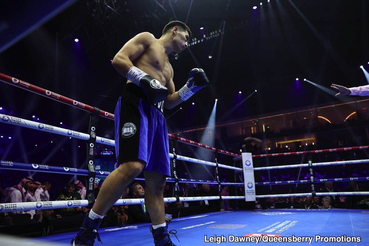 Image: Dmitry Bivol Wants to Move More In Rematch with Beterbiev