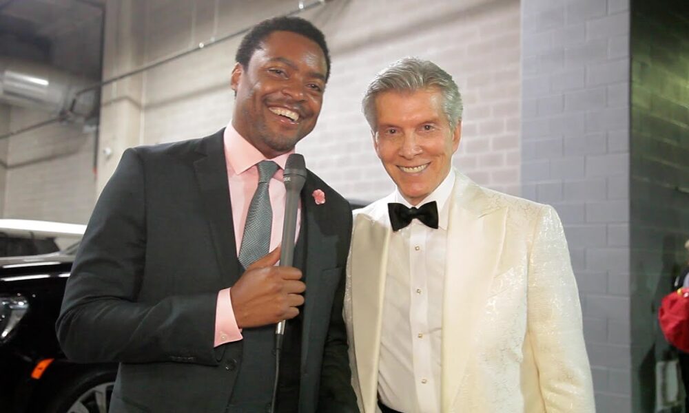 Michael Buffer: CAREER ENDING injury if Saunders continued vs Canelo! & MAJESTY of 73,000 fans!