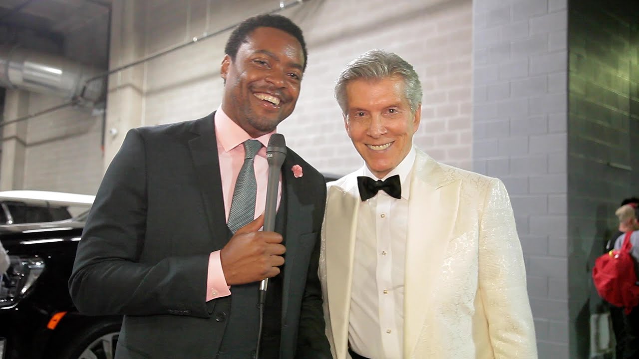 Michael Buffer: CAREER ENDING injury if Saunders continued vs Canelo! & MAJESTY of 73,000 fans!