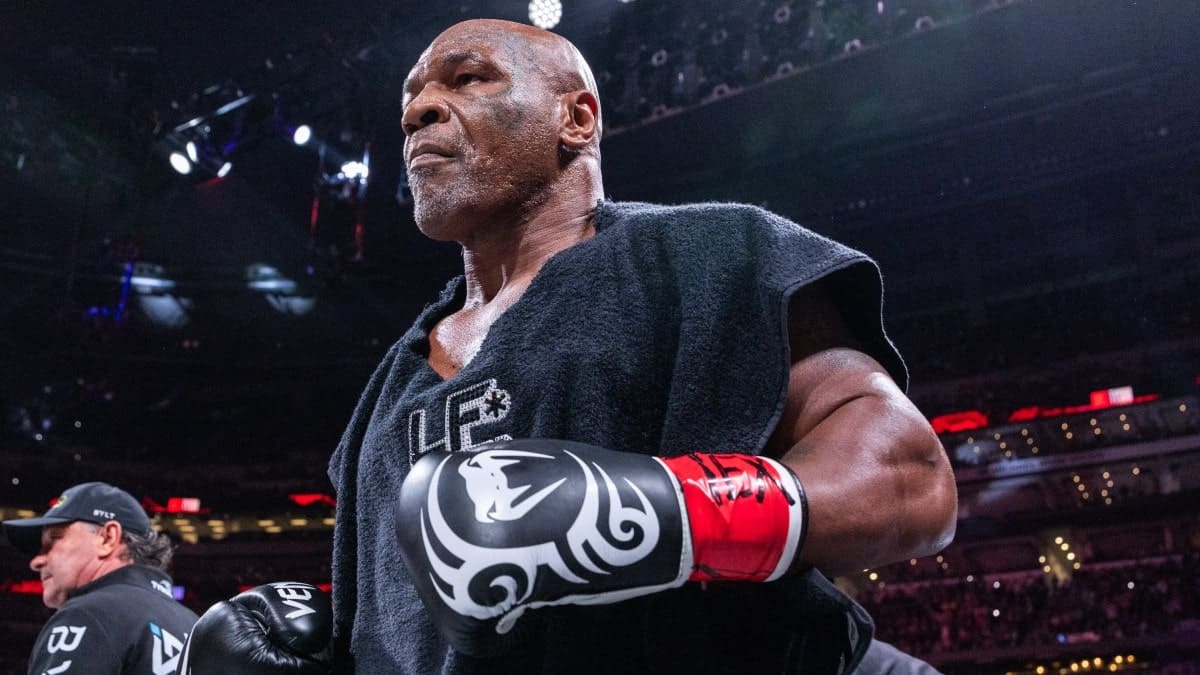 Mike Tyson comeback black