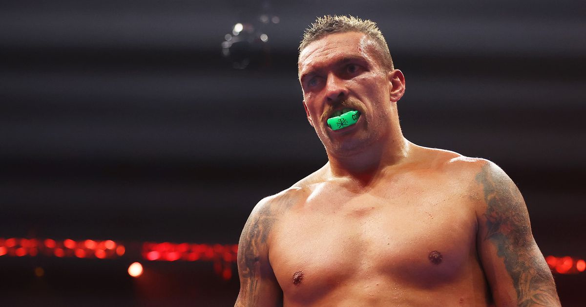 Oleksandr Usyk expects a fierce fight with Tyson Fury in their December rematch