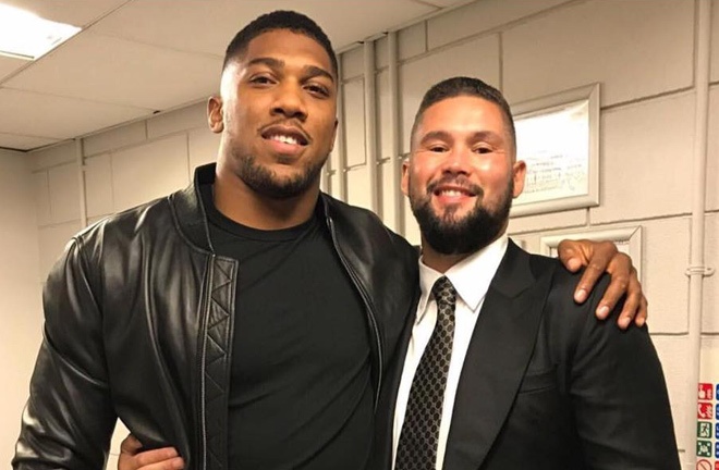 Anthony Joshua is targeting a clash with Tyson Fury in 2025 Photo Credit: Mark Robinson/Michelle Farsi/Matchroom Boxing