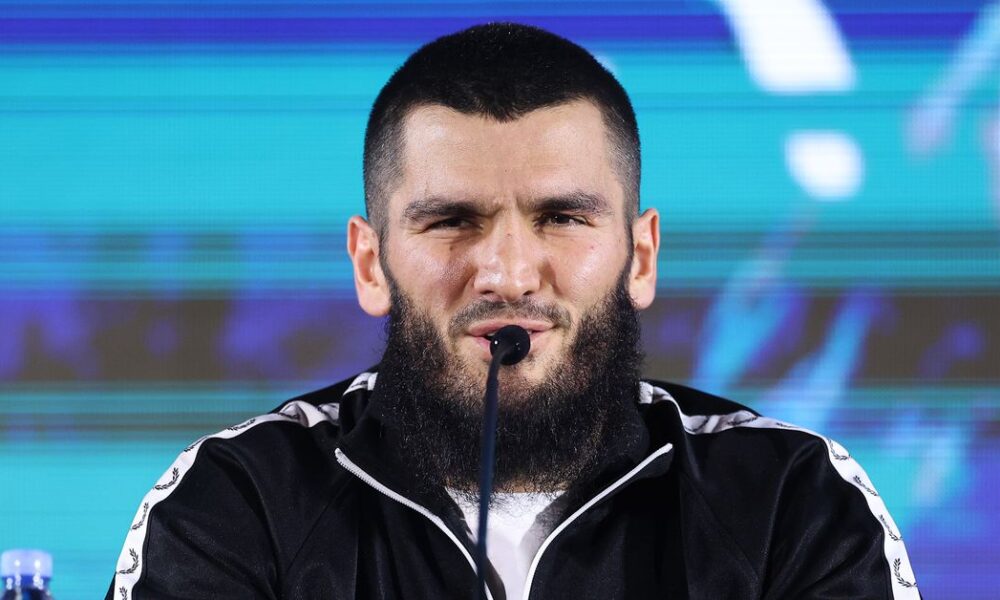 Artur Betterbiev sends a cold warning to Eddie Hearna