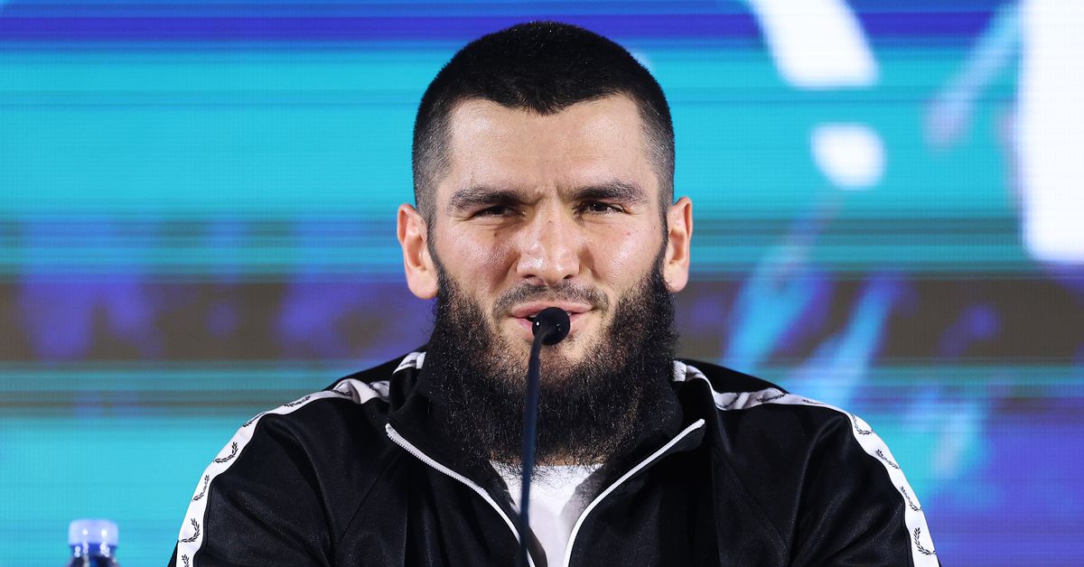 Artur Betterbiev sends a cold warning to Eddie Hearna