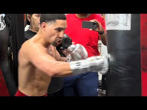 Danny Garcia NEW POWER LEVEL UP at 160; LIGHTS UP Heavy Bag & Pads with KO COMBOS for Erislandy Lara