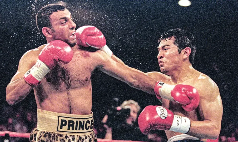 Naseem Hamed vs. Marco Antonio Barrera