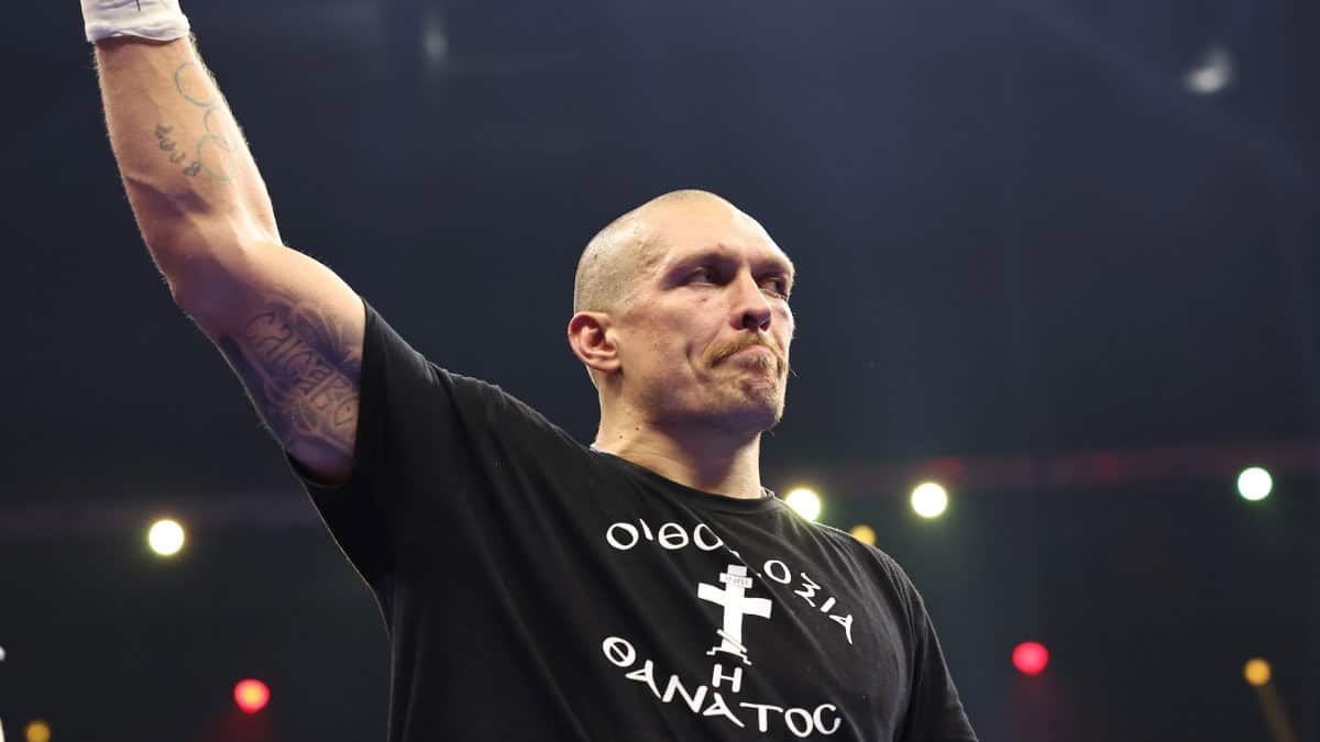 Oleksandr Usyk celebrates another Fury win