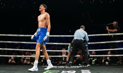 Image: Boxing Results: Fundora's Unrelenting Pressure Ends Bleeding Booker in One-Sided Slaughter