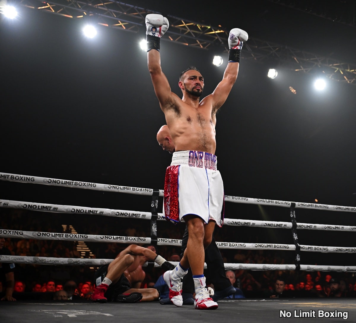 Image: Keith Thurman Knocks Out Jarvis In The 3rd, Wants Tim Tszyu Next