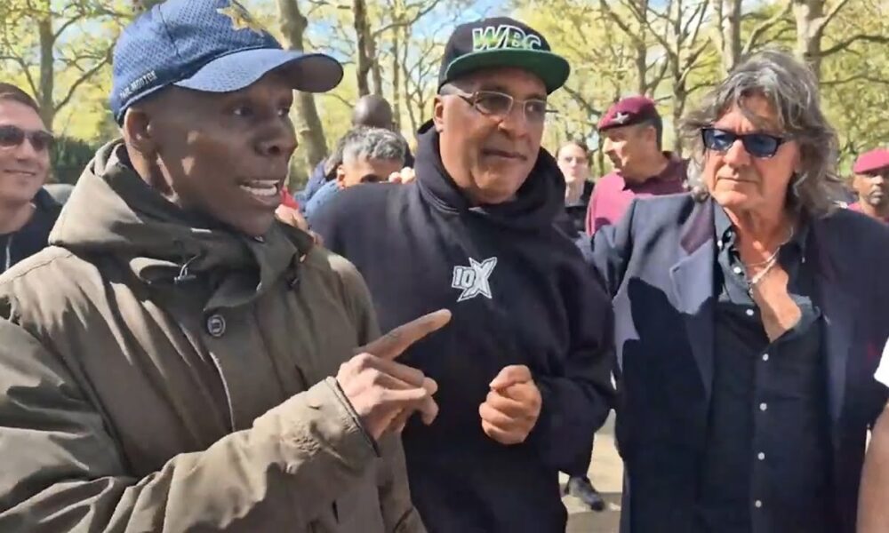 'DISGRACE!!!' CHRIS EUBANK SR BERATES GAD over son's fight with Conor Benn!