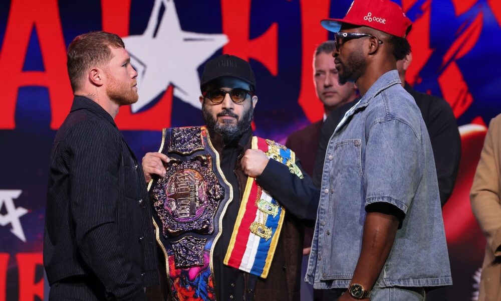 Image: Riyadh Rumbles to Discontent: Fans Slam Canelo Alvarez's 'Disappointing' Undercard and Mismatch Against William Scull
