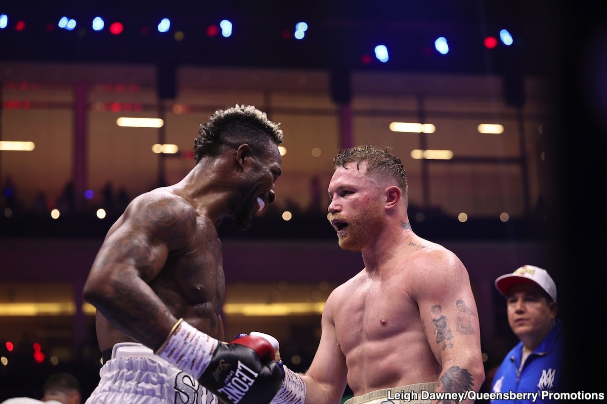 Image: Bruce Carrington Predicts Terence Crawford Will "Convincingly" Exploit Canelo Alvarez's "Slow Feet" in September Fight