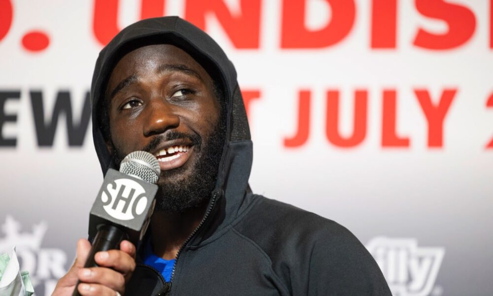 Image: Bud Crawford lands in Australia, calls Tszyu fight a “W” and eyes Canelo clash as biggest PPV ever