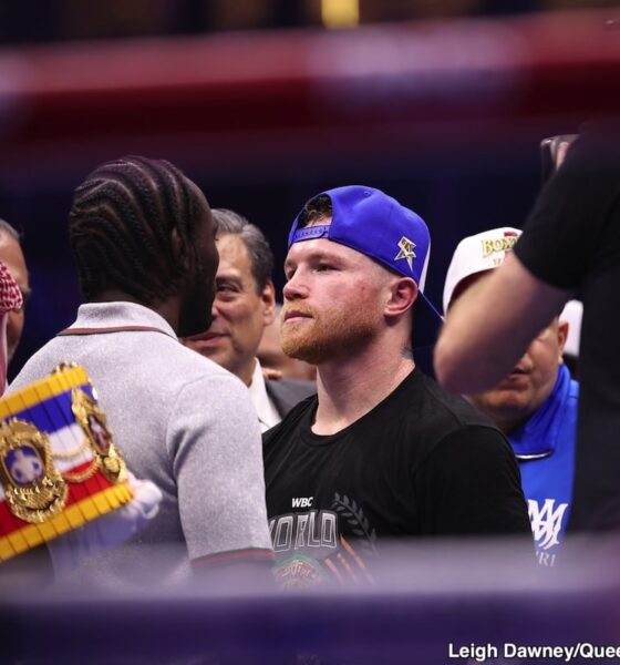Image: Crawford's Smile Suggests He's Already Counting Canelo's Money... Twice"