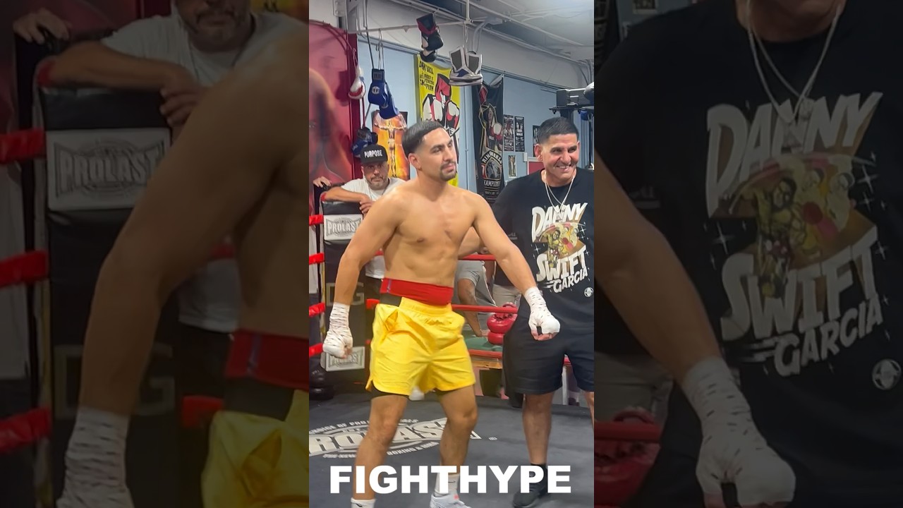 Danny Garcia DANCES on Erislandy Lara & FLEXES NEW BULKED UP Physique for 160 Debut