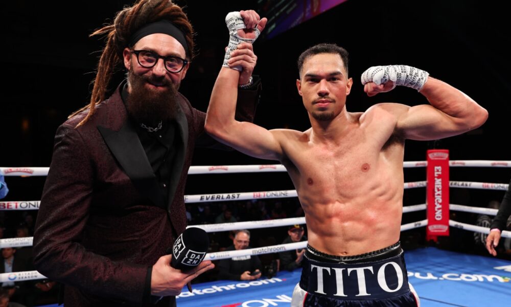 Image: Ernesto Mercado Calls Richardson Hitchins a 'Fake Champion'
