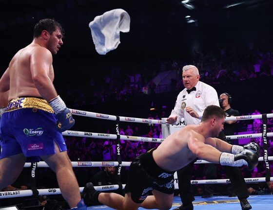 Allen floored Fisher in the fifth round Photo Credit: Mark Robinson Matchroom Boxing