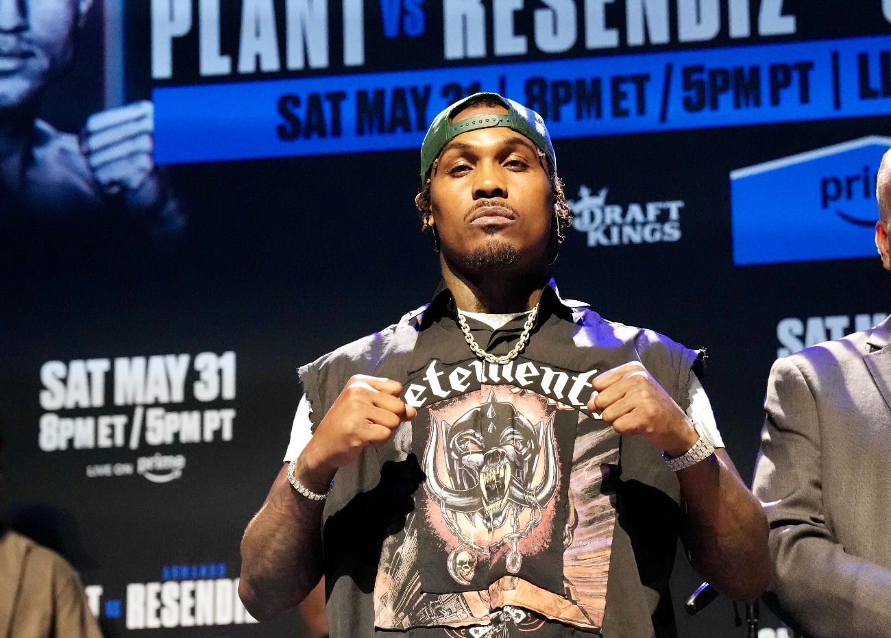 Image: Pipe Dream or Comeback? Jermall Charlo Vows to Conquer LaManna and Plant En Route to a Career-Ending Showdown with Canelo