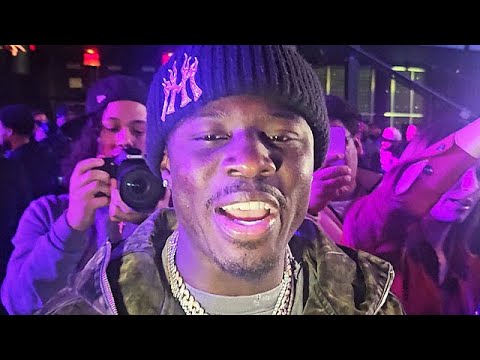 Richardson Hitchins CRASHES Teofimo Lopez vs Barboza LOOKING FOR SMOKE; sends "NASTY WORK" message