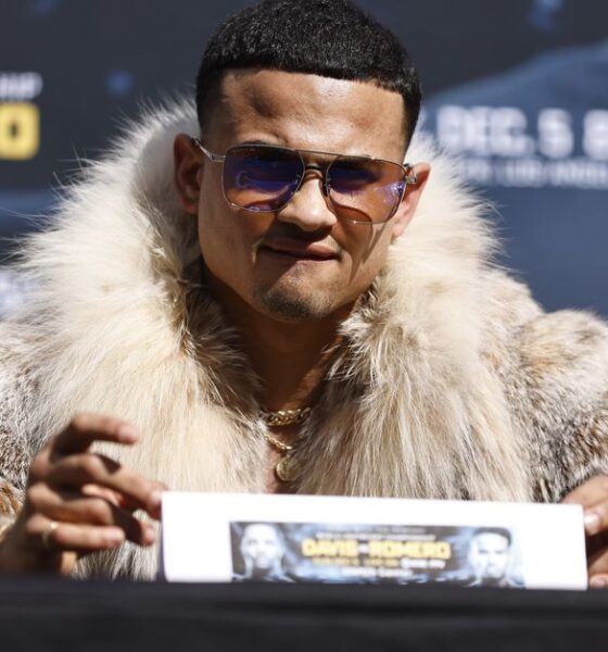Rolando Romero does not give Lamont Roacha No Shot to defeat Gervont Davis