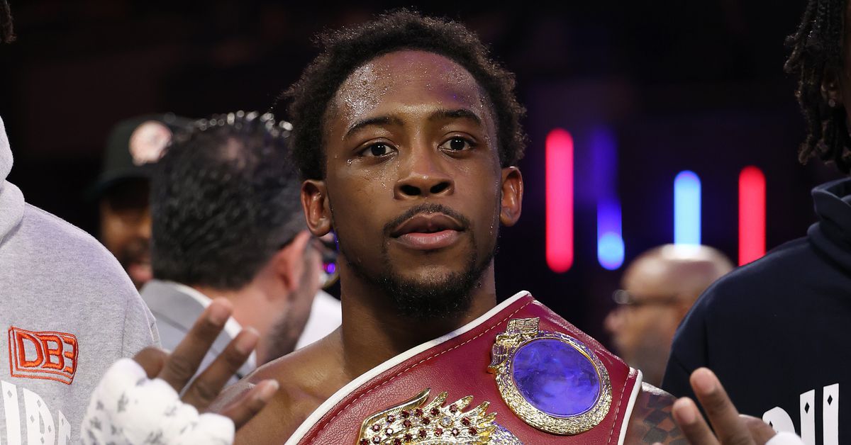 Boxing News: Keyshawn Davis Profit The first title of the world champion, Barboza, more