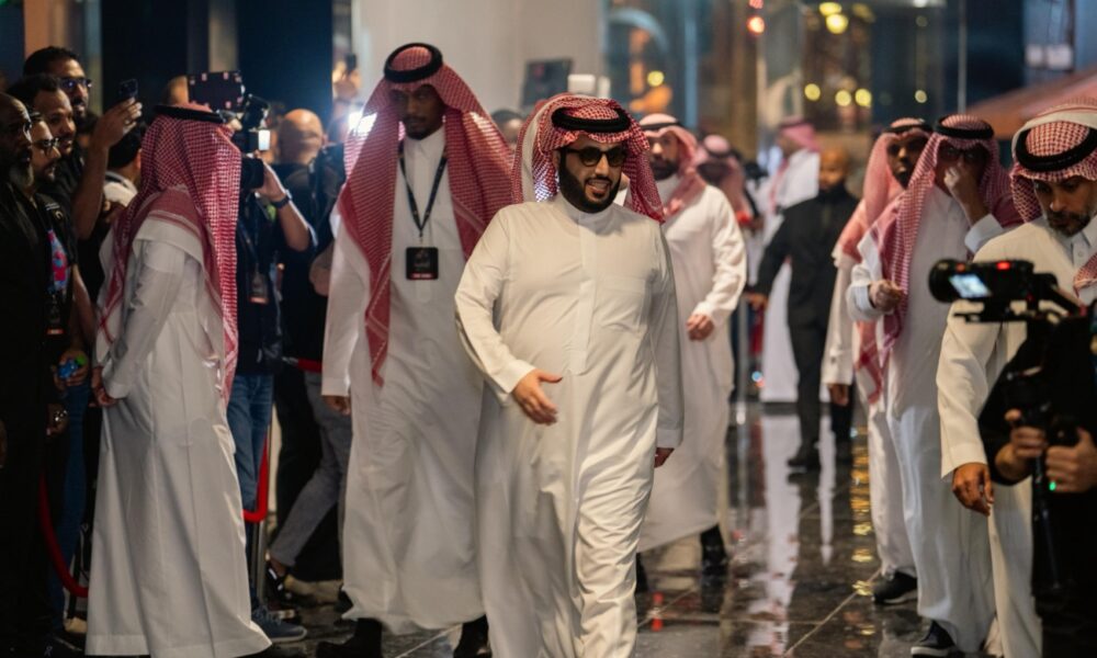 Image: Canelo vs. Crawford on Netflix: Turki Alalshikh Addresses Perceptions of Siding with Crawford and Betting Odds Shifts