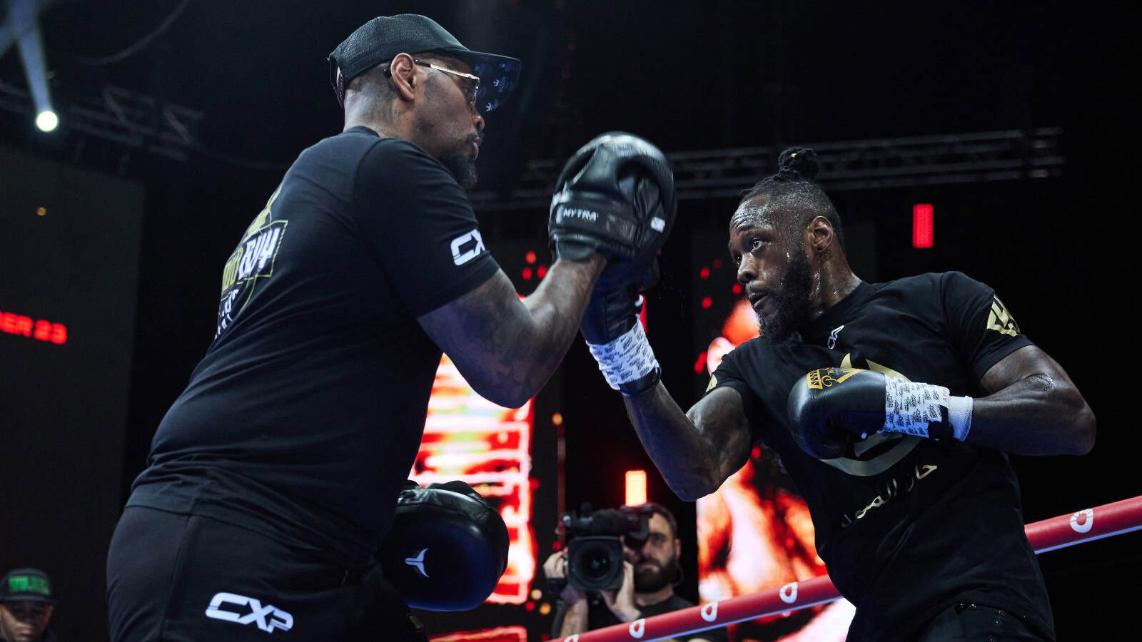 Deontay Wilder and Malik Scott