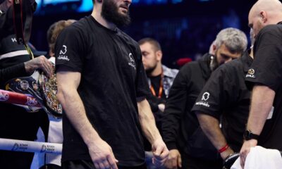 Image: Artur Beterbiev's Radical Transformation: Why His New Southpaw Stance Could Be the Key to Beating Dmitry Bivol