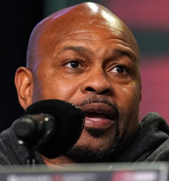 Roy Jones breaks the duel of Canelo Alvarez vs Terence Crawford